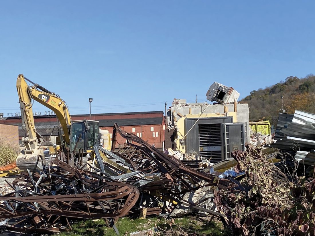 Breaking the bank News, Sports, Jobs The Sentinel